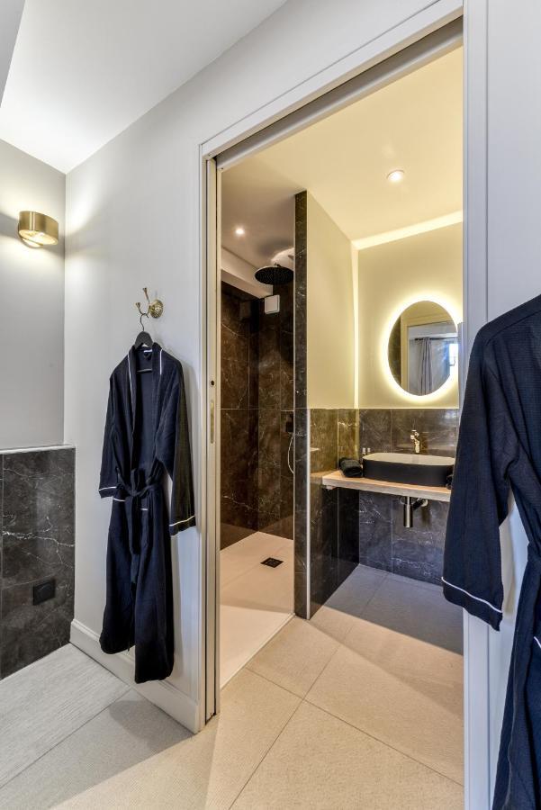 Les Gites De Laure - O Lit Divin, Instant De Volupte, Balneo Sauna, Climatisation, Netflix, 160M De La Cite Medievale Carcassonne Exterior foto